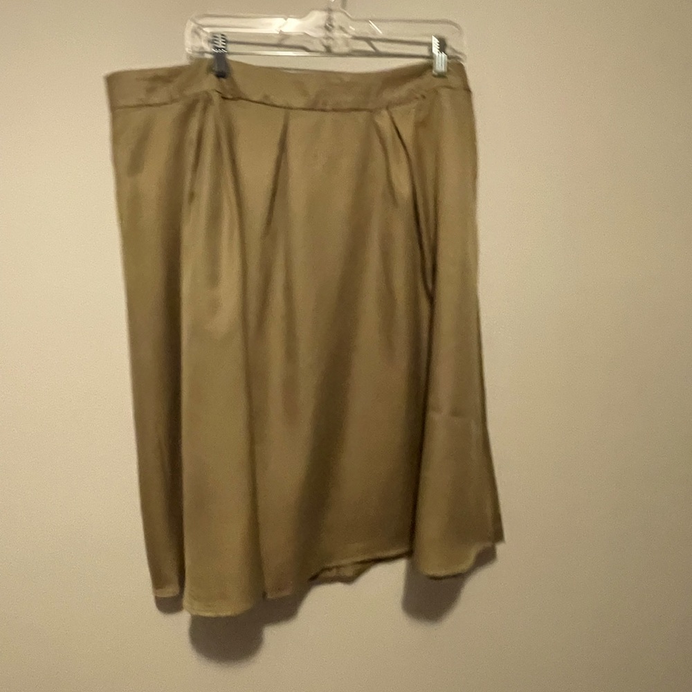 Yige khaki Pleated Skirt